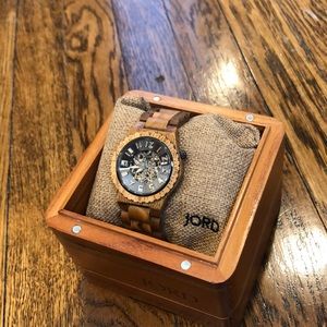 BRAND NEW Jord Dover Watch